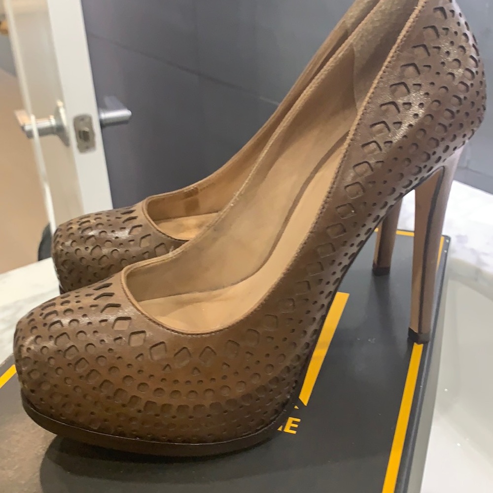Brown Pumps - image 1